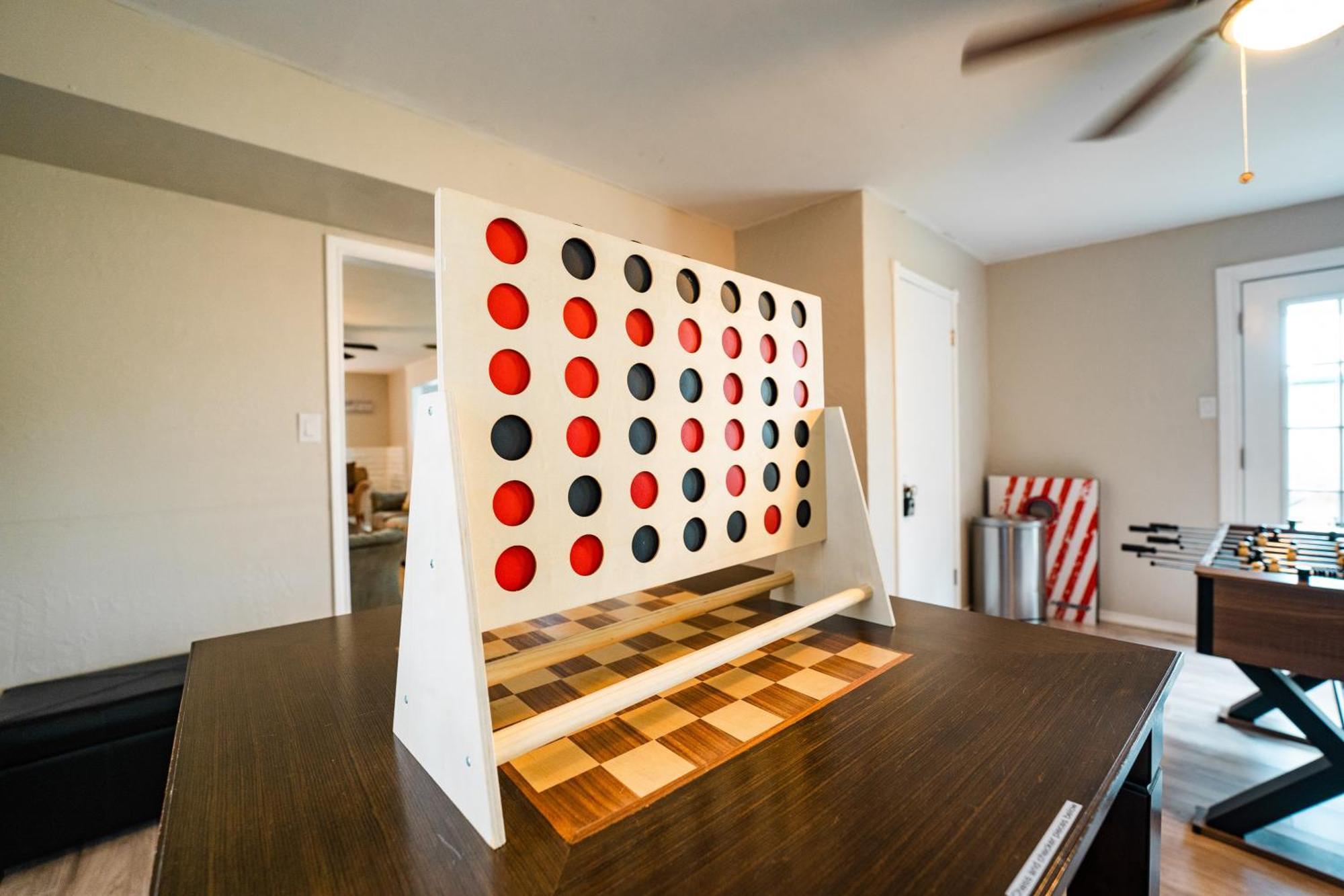 Cozy 3 Bedroom With Hot Tub 2 Min Away From Lackland San Antonio Exterior foto